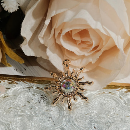 Vintage Baroque Sun Pendant （27*30mm）